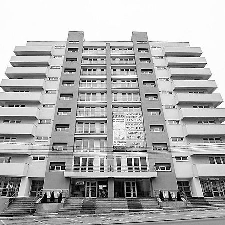 Dacia Residence Apartments Self Check-In Craiova Exterior foto
